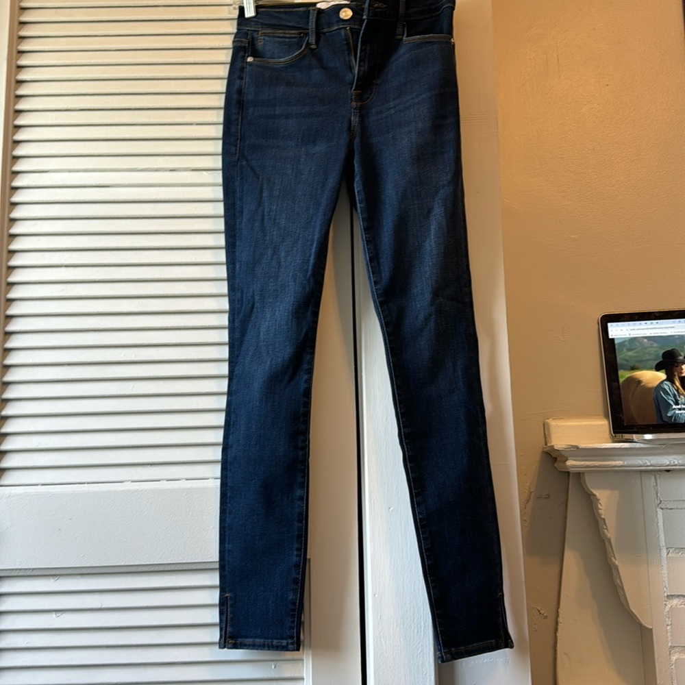 Frame Le High Skinny Jeans